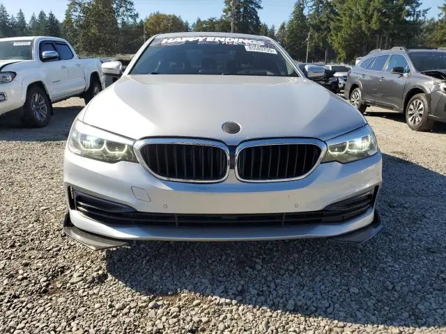 2019 BMW 530XE   