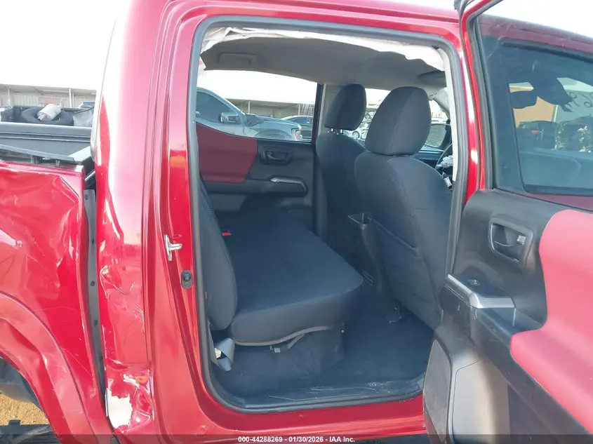 2020 TOYOTA TACOMA SR5 V6