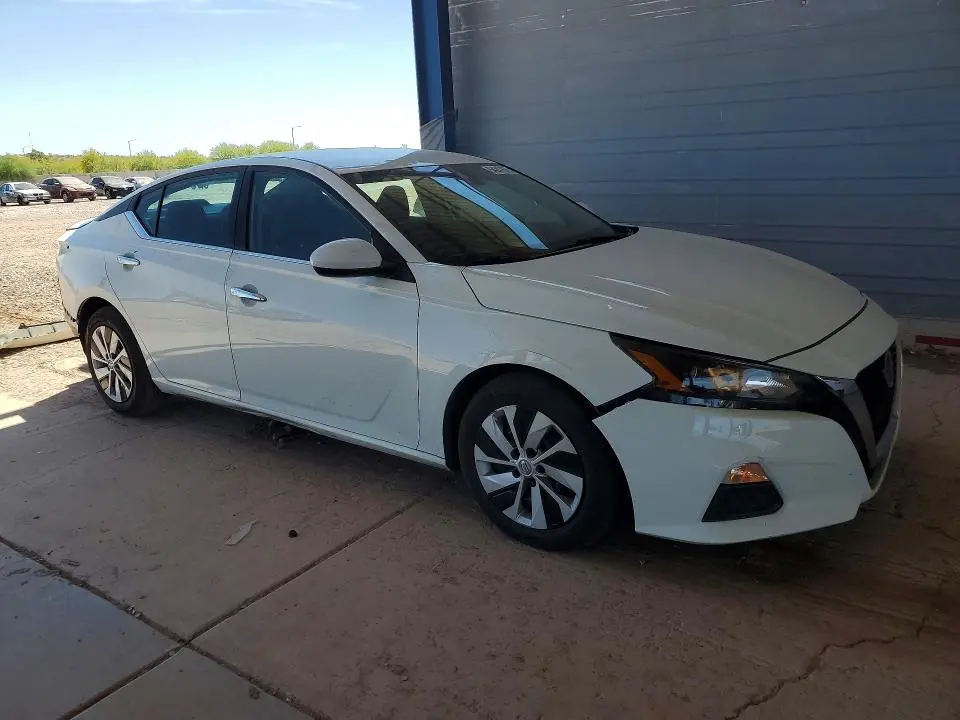 2022 NISSAN ALTIMA S  