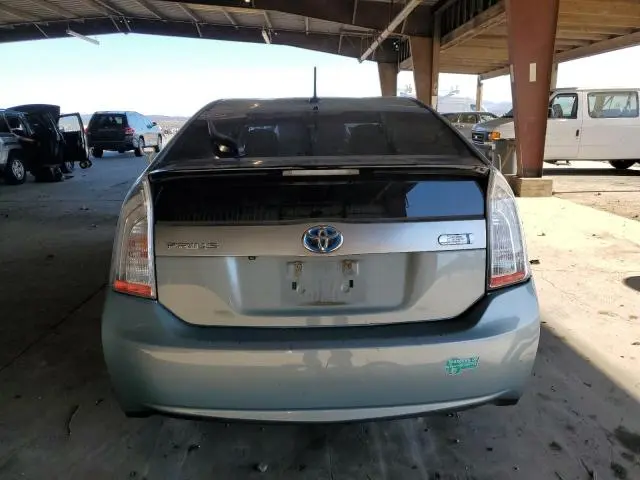 2014 TOYOTA PRIUS PLUG-IN   