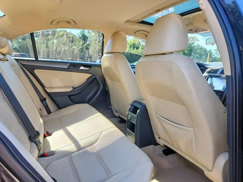 2015 VOLKSWAGEN JETTA TDI  