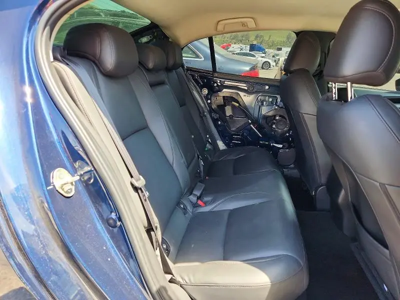 2021 MAZDA 3 SELECT  