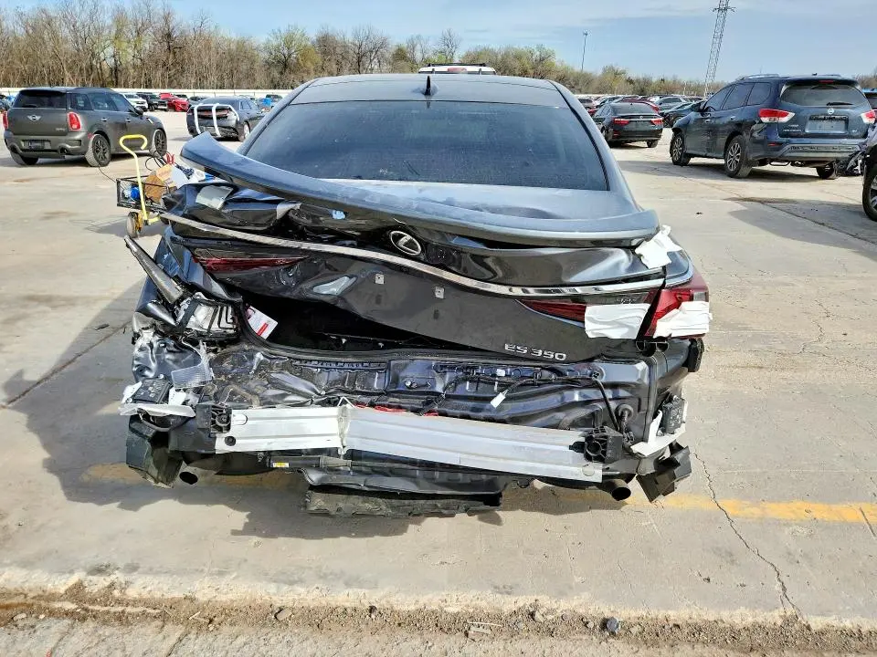2025 LEXUS ES 350 ULTRA LUXURY  