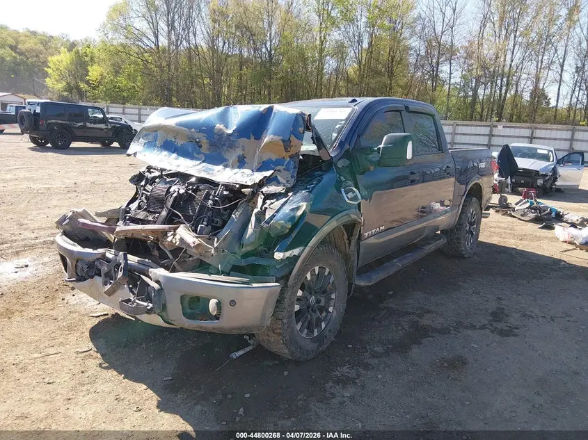 2017 NISSAN TITAN PRO-4X