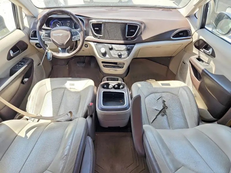 2017 CHRYSLER PACIFICA TOURING L PLUS  