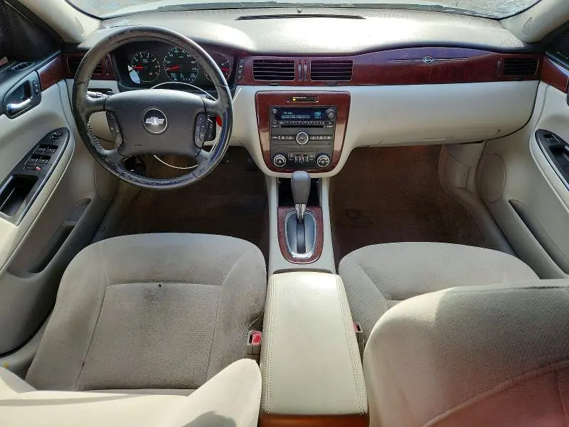 2010 CHEVROLET IMPALA LT  