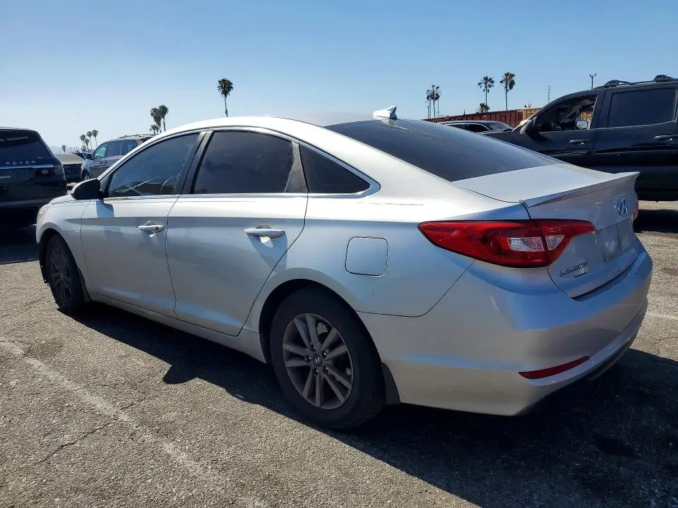 2015 HYUNDAI SONATA SE  