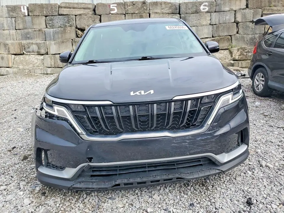 2024 KIA CARNIVAL LX  
