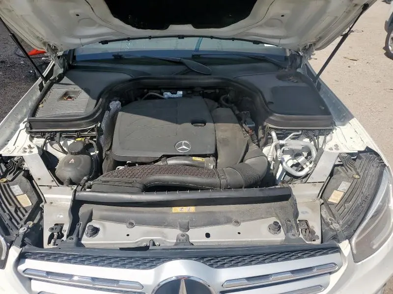 2020 MERCEDES-BENZ GLC 300  