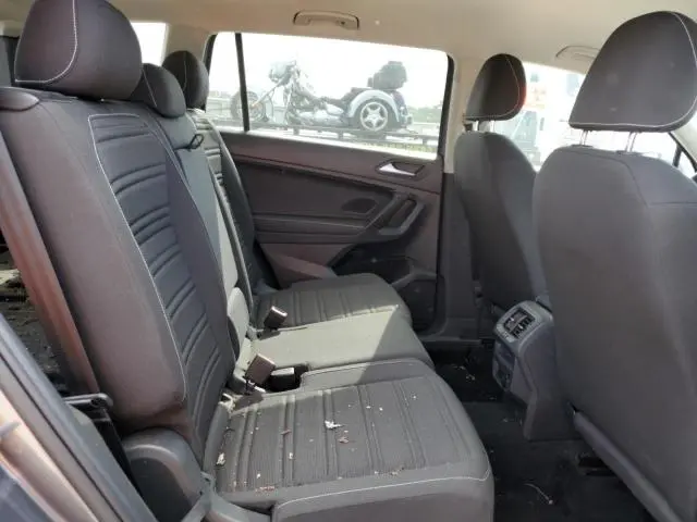 2022 VOLKSWAGEN TIGUAN S  