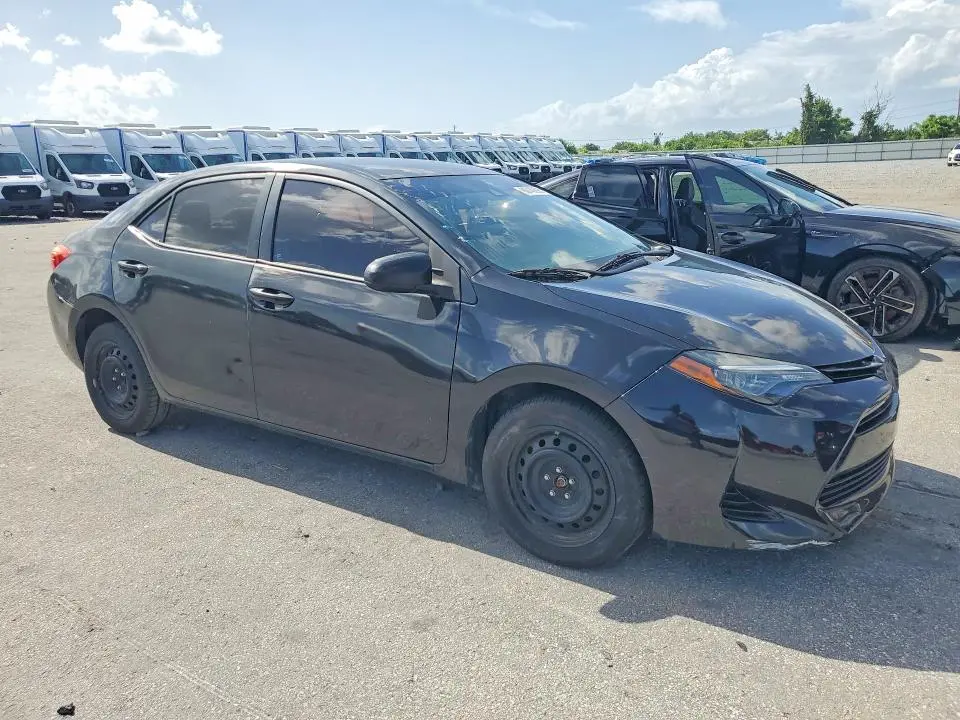 2017 TOYOTA COROLLA LE  