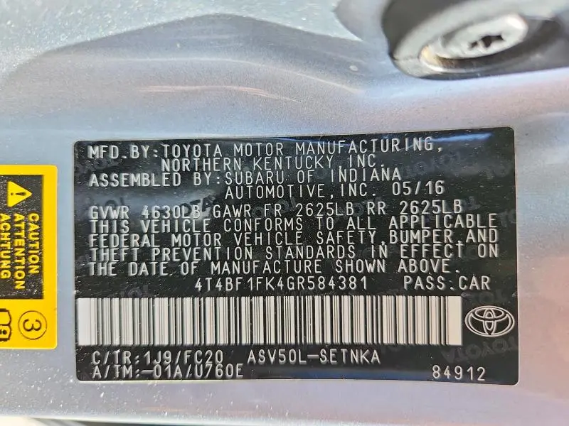 2016 TOYOTA CAMRY LE  