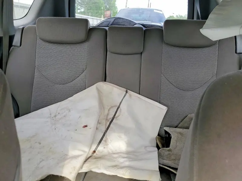 2011 TOYOTA RAV4 BASE  