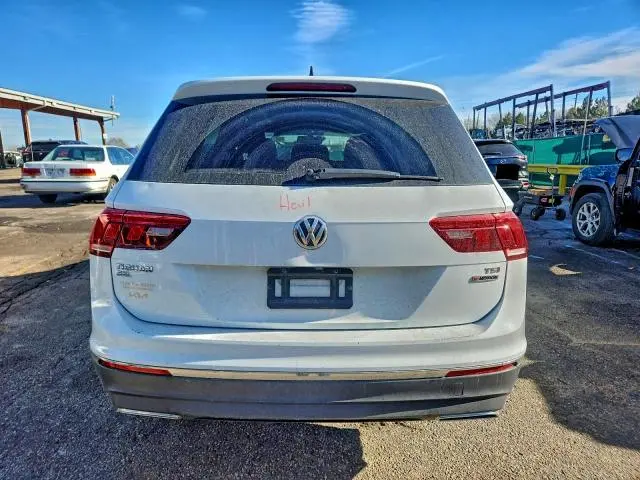 2018 VOLKSWAGEN TIGUAN SE  