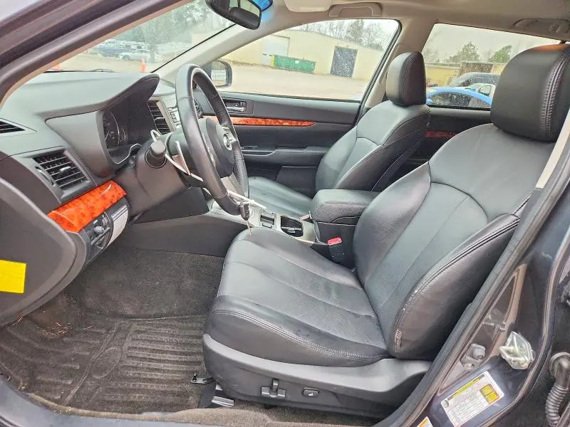 2011 SUBARU OUTBACK 2.5I LIMITED  