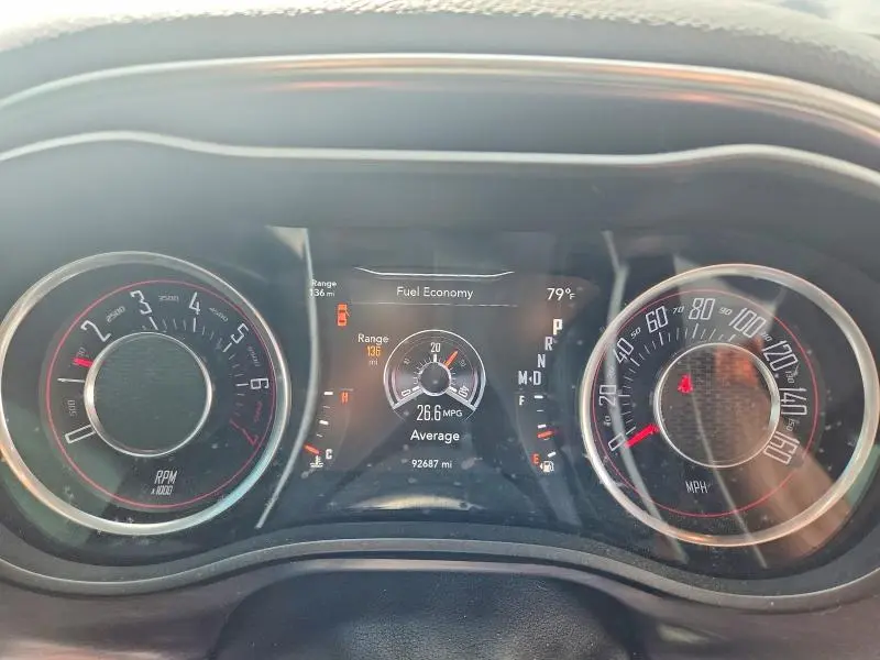 2015 DODGE CHALLENGER SXT  