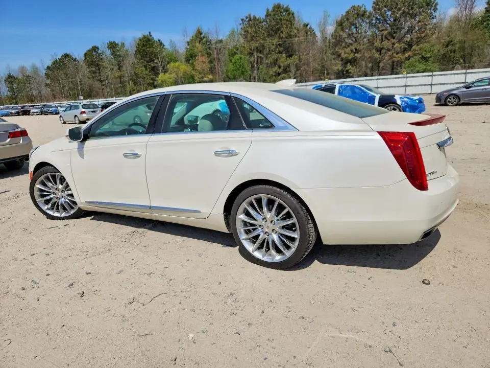 2015 CADILLAC XTS PLATINUM  