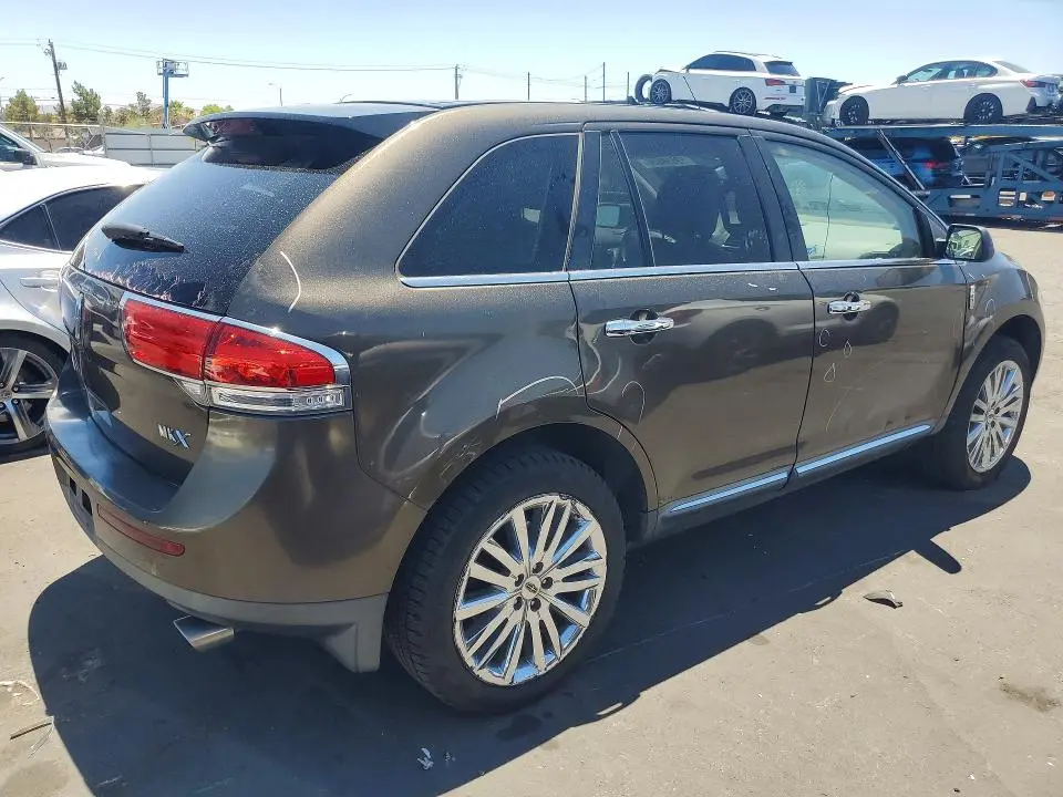 2011 LINCOLN MKX   