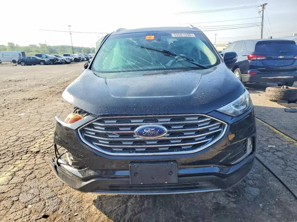 2019 FORD EDGE TITANIUM  