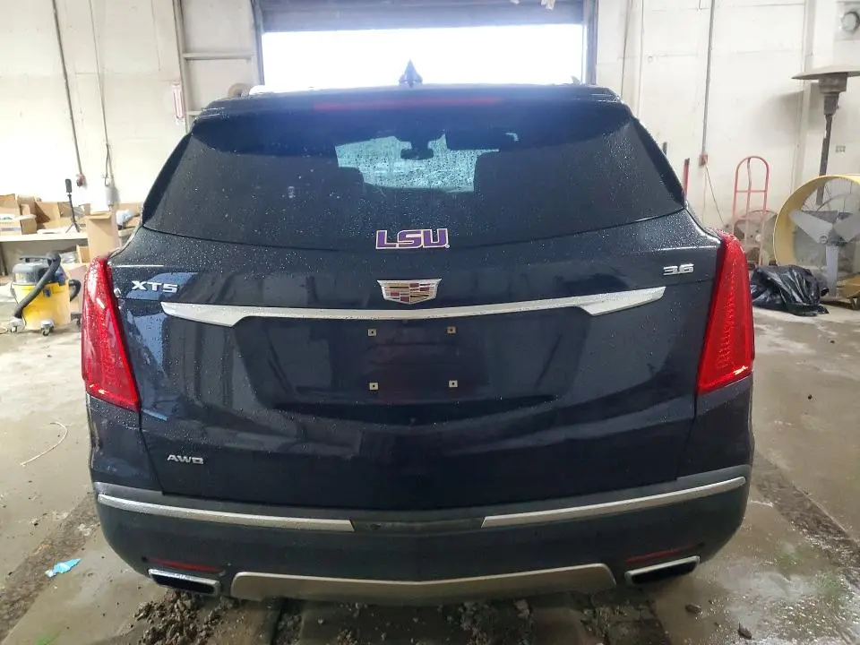 2017 CADILLAC XT5 PLATINUM  