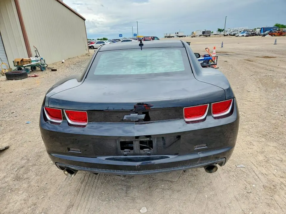2011 CHEVROLET CAMARO LS  