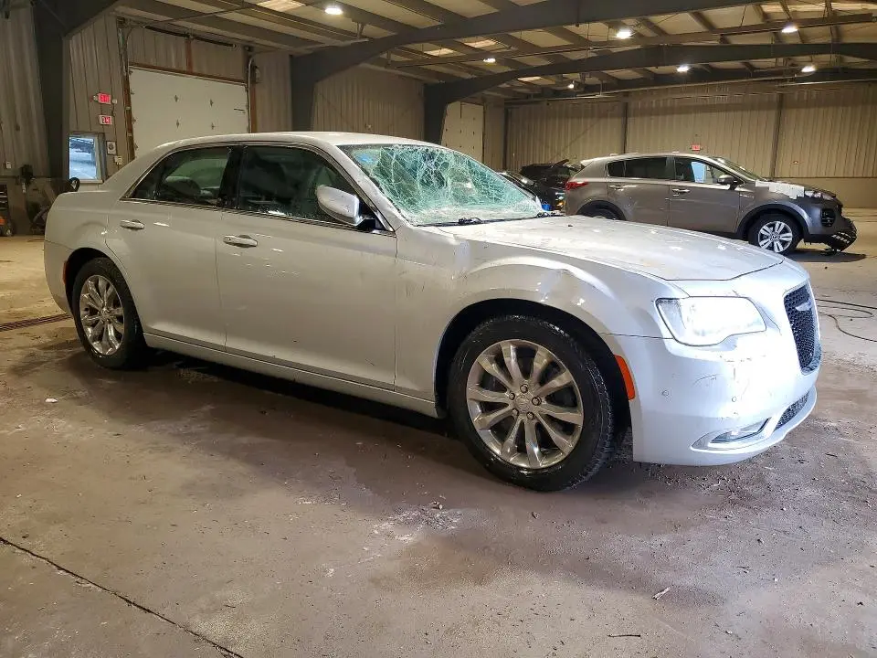 2020 CHRYSLER 300 TOURING  