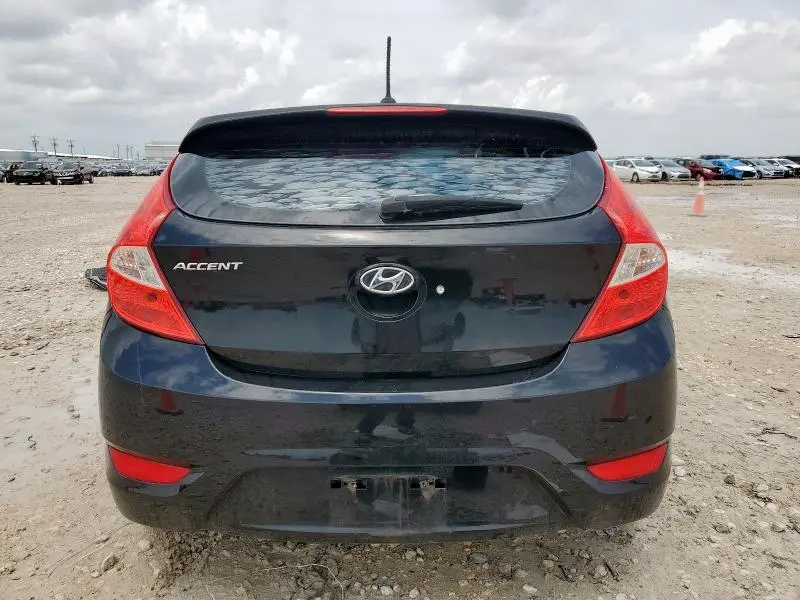 2013 HYUNDAI ACCENT GLS  
