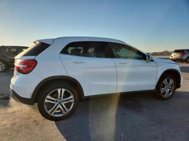 2019 MERCEDES-BENZ GLA 250  