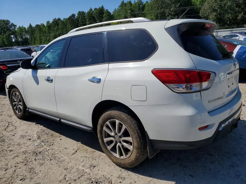 2015 NISSAN PATHFINDER S  