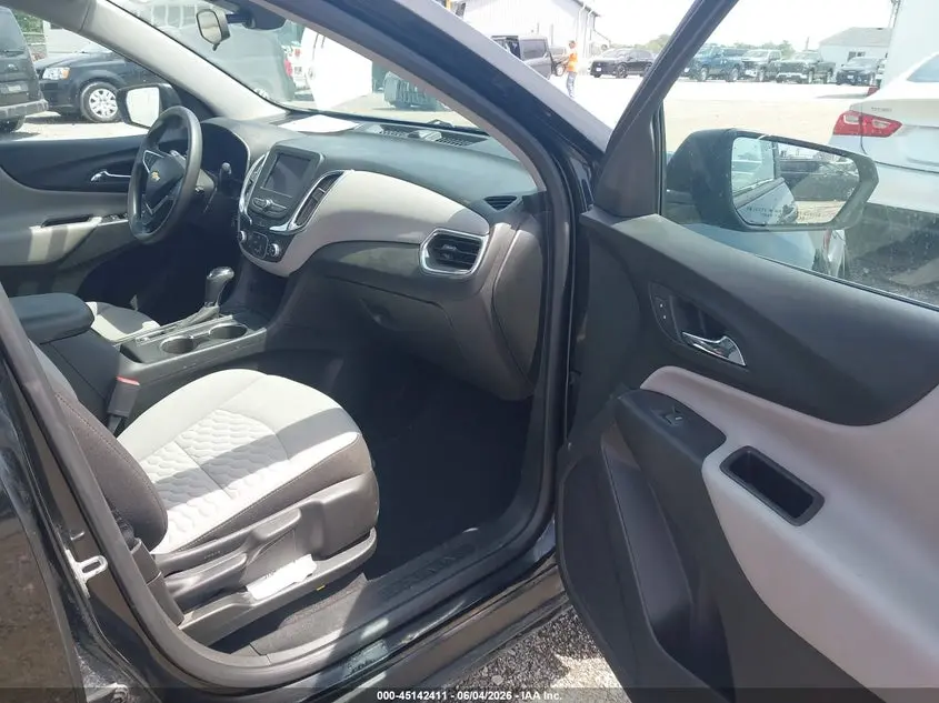 2020 CHEVROLET EQUINOX AWD LS