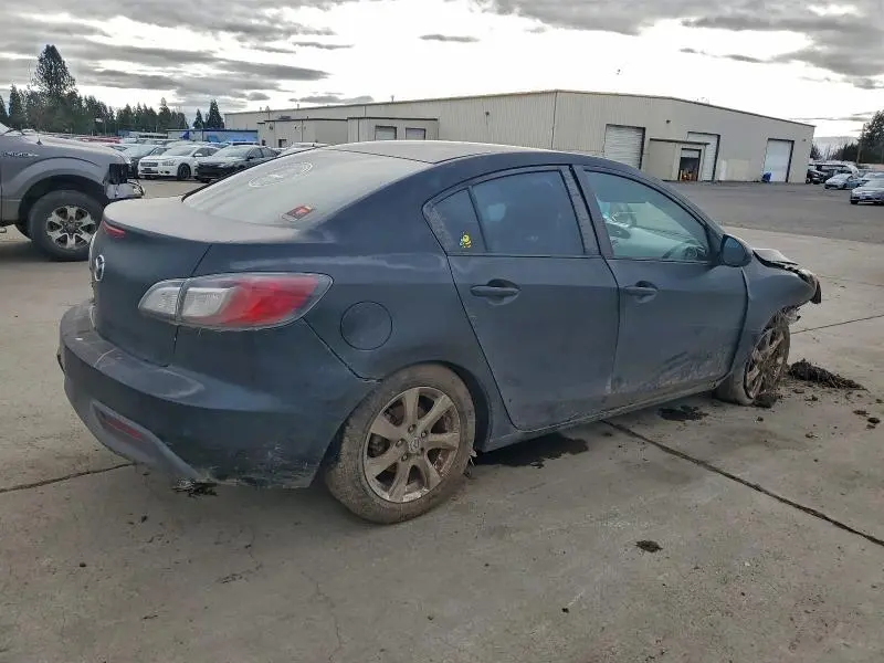 2010 MAZDA 3 I  
