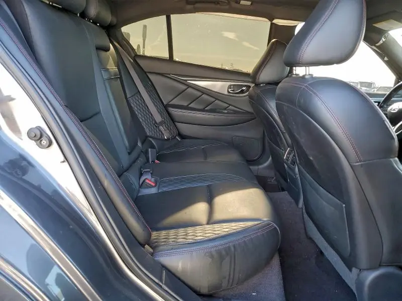 2018 INFINITI Q50 RED SPORT 400  