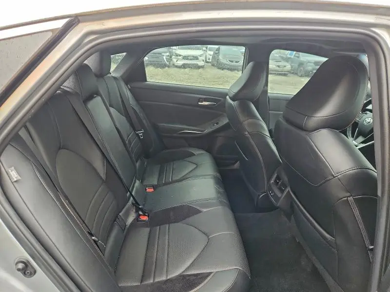 2020 TOYOTA AVALON XSE  