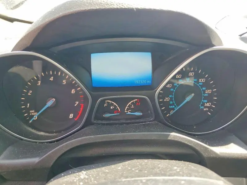 2016 FORD ESCAPE SE  