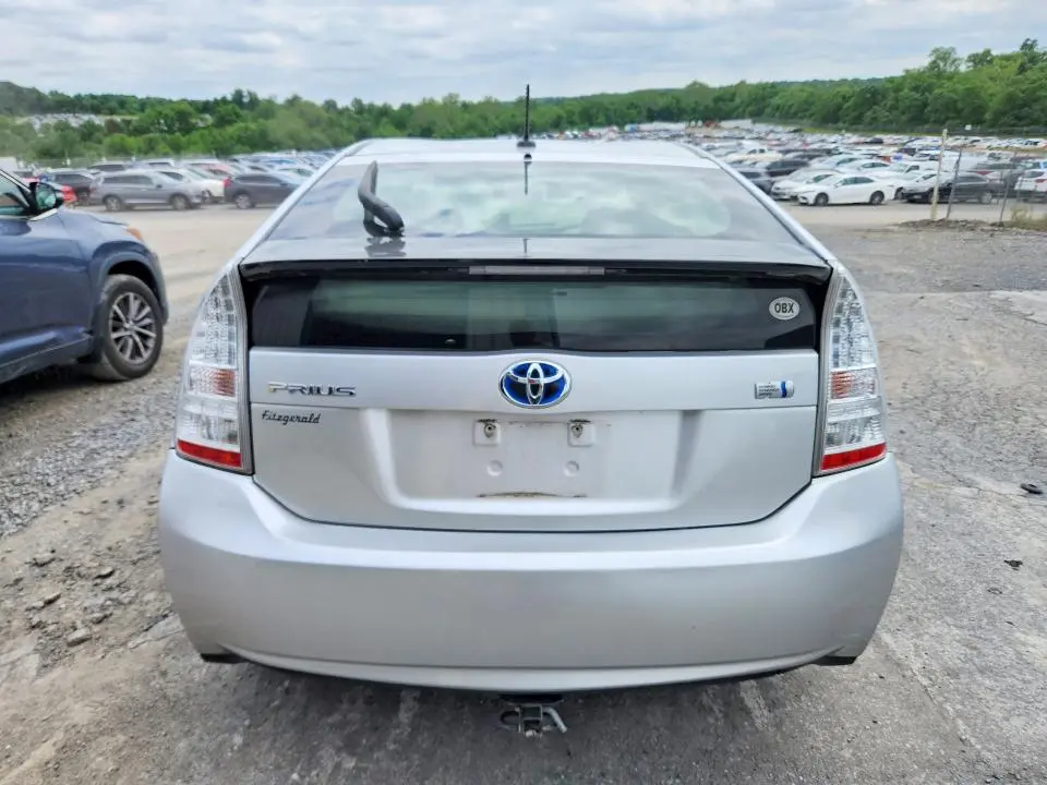 2011 TOYOTA PRIUS FOUR  
