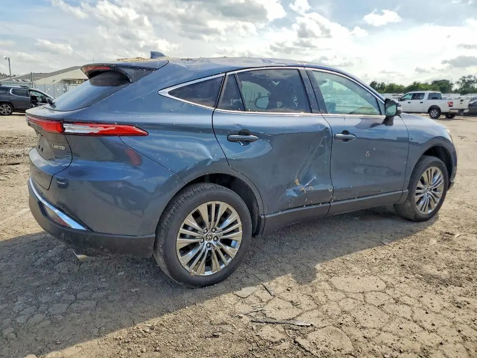 2024 TOYOTA VENZA LIMITED  