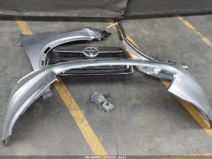 2015 TOYOTA HIGHLANDER LIMITED V6