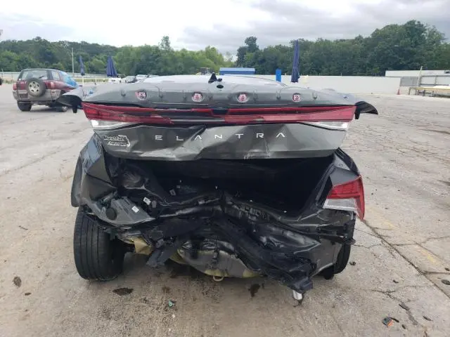 2025 HYUNDAI ELANTRA SEL  
