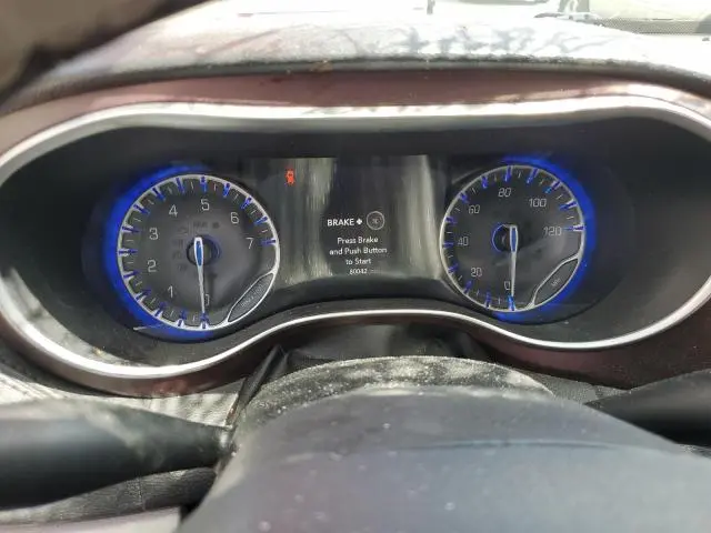 2017 CHRYSLER PACIFICA LIMITED  