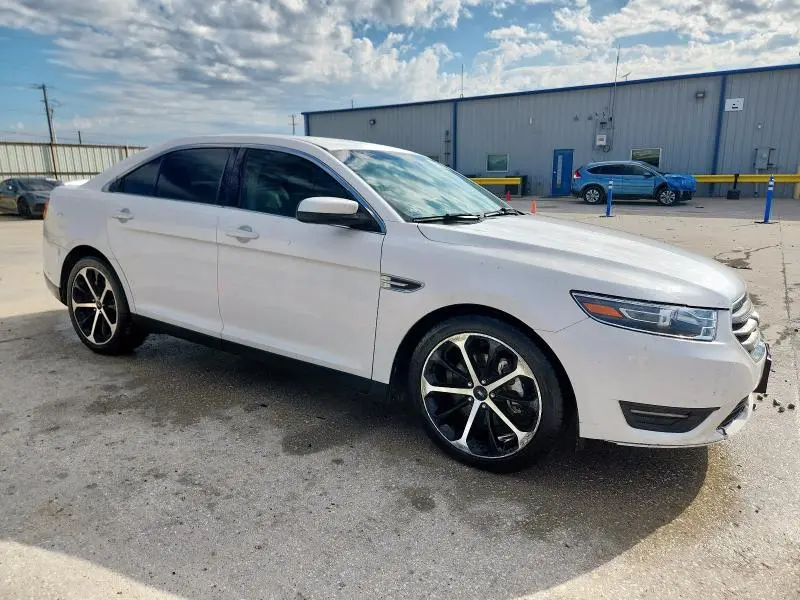 2016 FORD TAURUS SEL