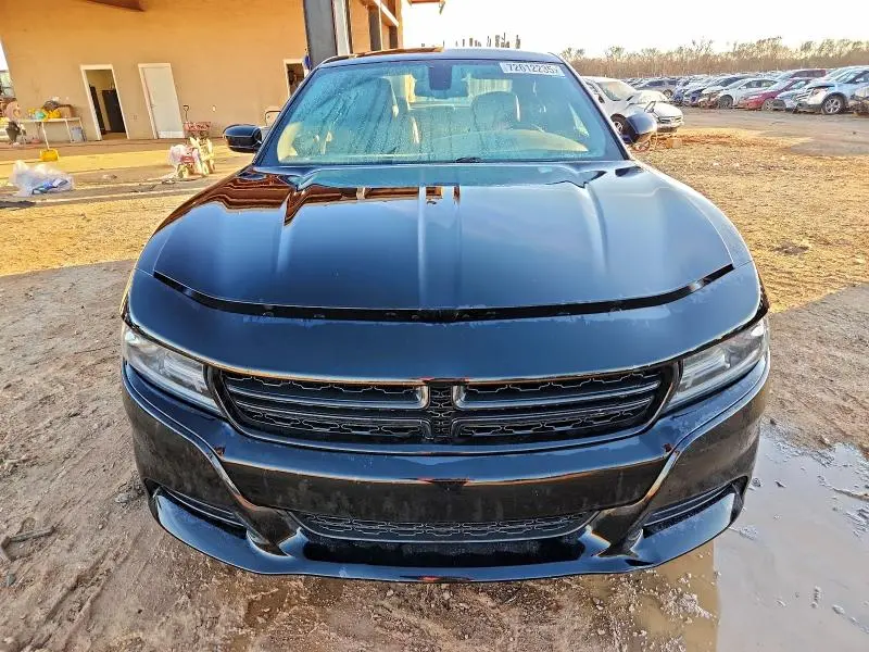 2016 DODGE CHARGER SXT  