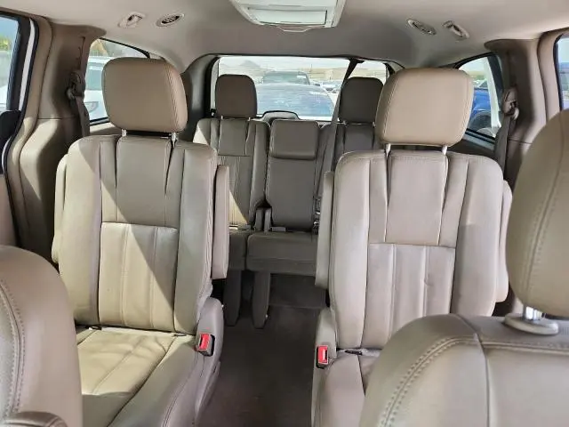 2016 CHRYSLER TOWN & COUNTRY TOURING  