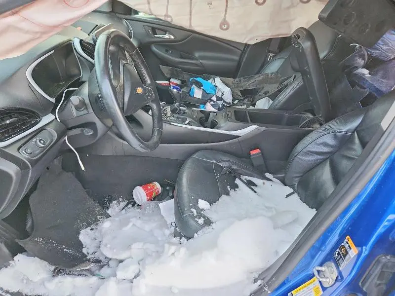 2017 CHEVROLET VOLT LT  