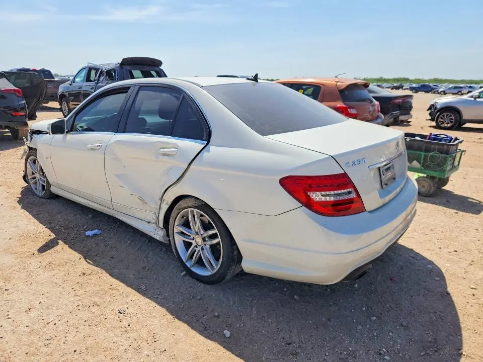 2012 MERCEDES-BENZ C 250  