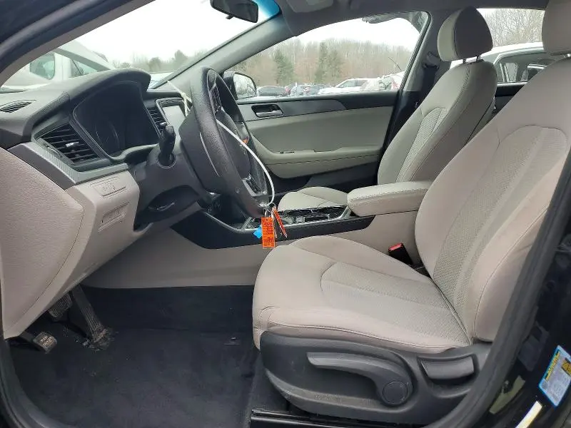 2018 HYUNDAI SONATA SE  