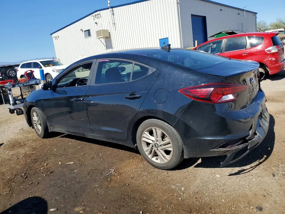 2020 HYUNDAI ELANTRA SEL  