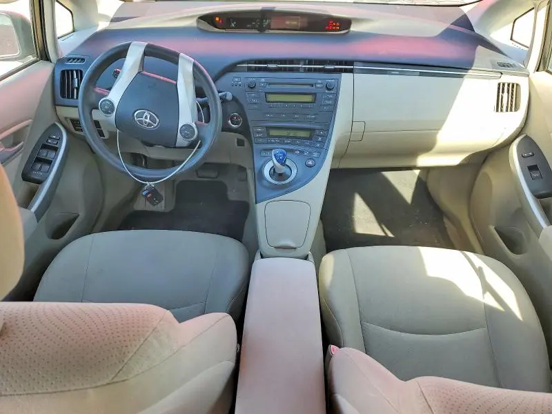 2010 TOYOTA PRIUS II  