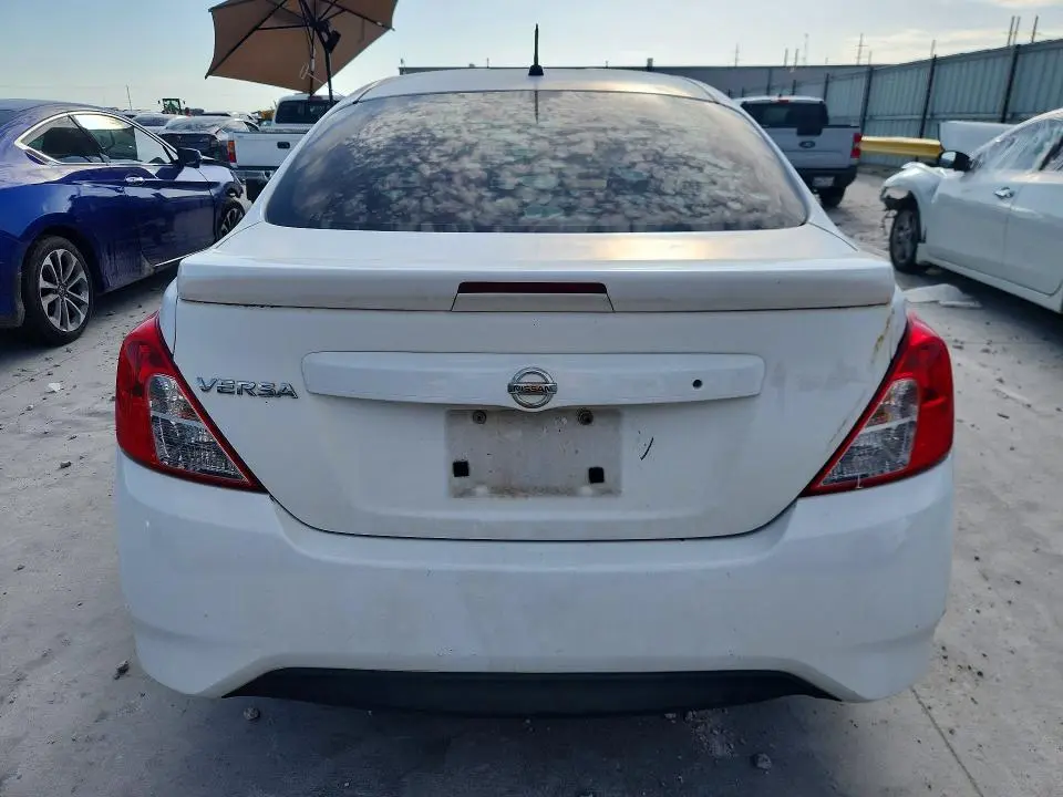 2017 NISSAN VERSA 1.6 S PLUS  