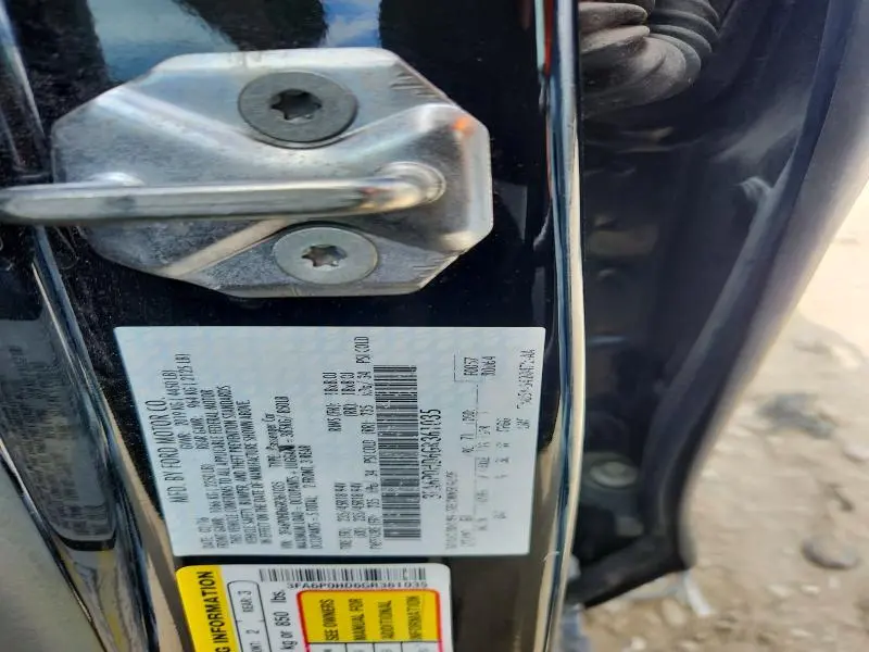 2016 FORD FUSION SE  
