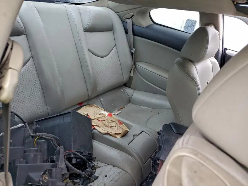 2011 INFINITI G37 BASE  